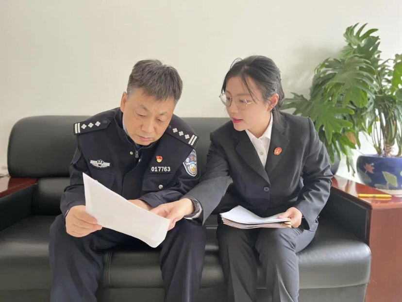 同居俩月女子被男友打断3根肋骨 碑林法院发出陕西首份恋爱期间人身保护令