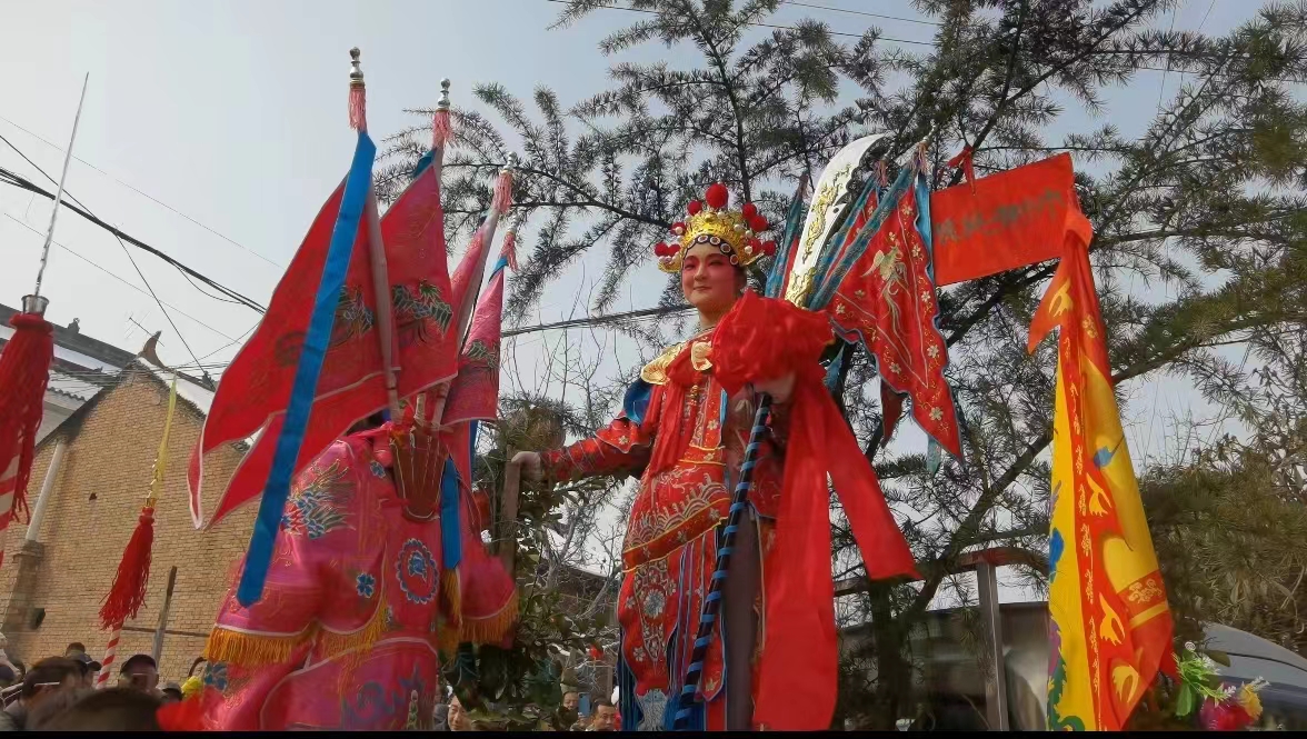 陕西周至：大庄寨村元宵庆典引喝彩 既弘扬民俗传统文化，还展现乡村文化振兴风采